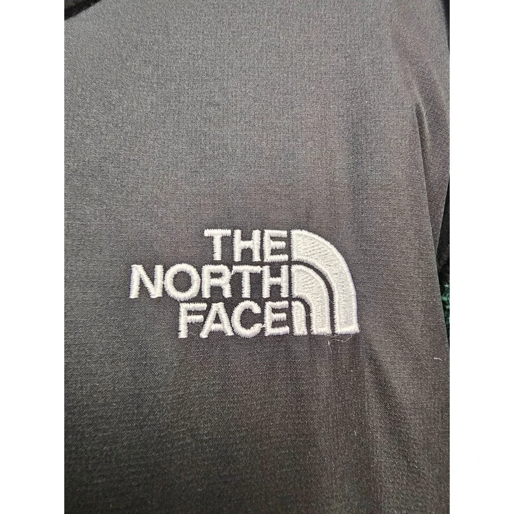The North‎ Face 1/2 zip pullover green and black fleece jacket Youth XL (18-20)